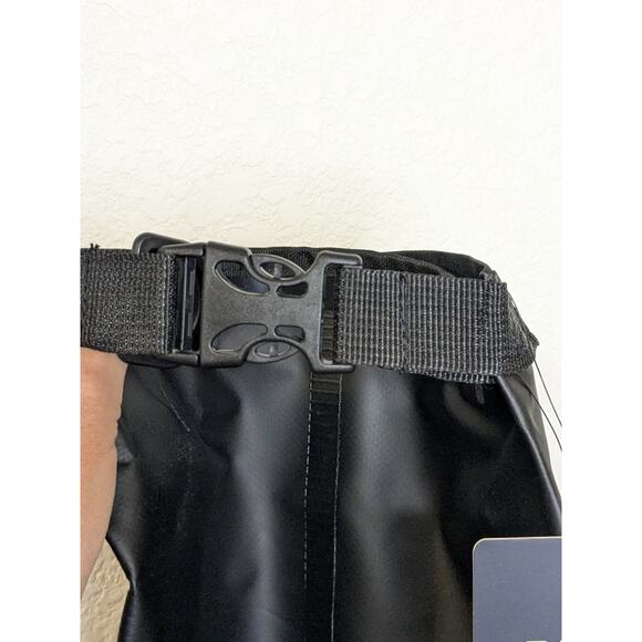BYLT Bios Dry Bag Waterproof Black Rafting Boating Camping Swimming OS - Picture 6 of 6
